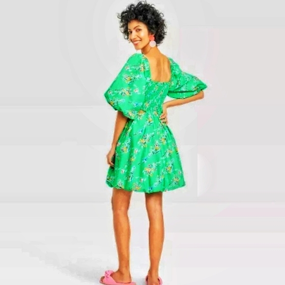 Mini Dress Fluffy Style - Picture 2 of 5